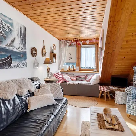 아파트 Auszeithaus Ammiel 징엔